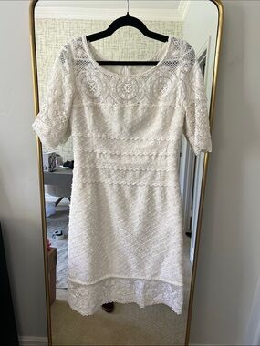 Oscar de la Renta White Lace Midi Dress
